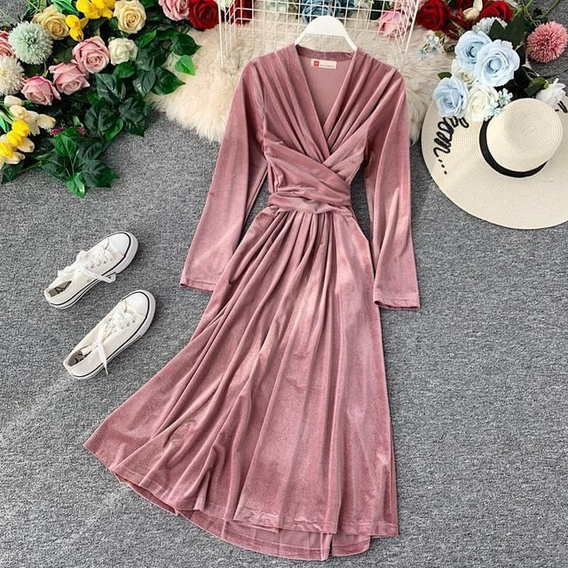 Vintage velvet dress women slim sexy v-neck bandage dresses vestidos new 2019 autumn winter long sleeve elegant casual long robe